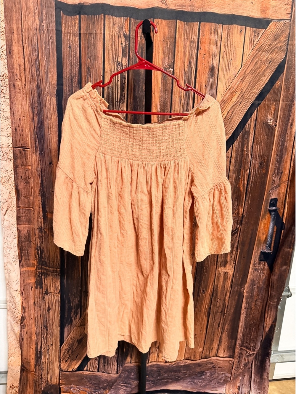 Easel Peach Off-Shoulder Smocked Dress Size Small